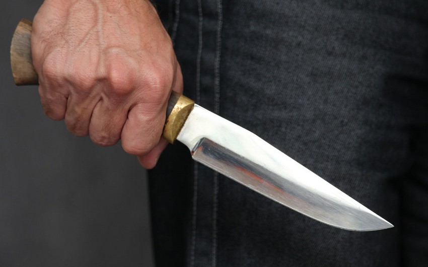В Гёйгёле 43-летнему мужчине нанесены ножевые ранения