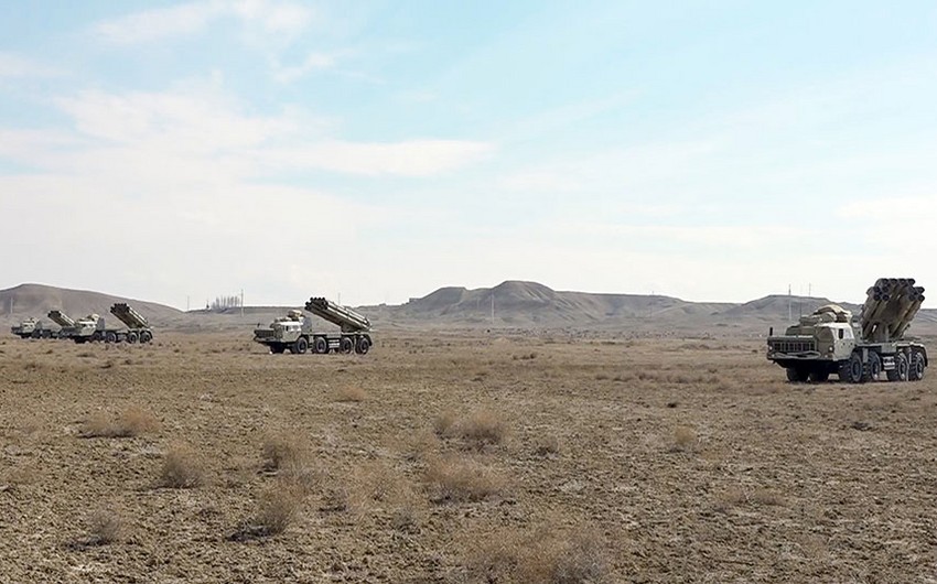 Азербайджанская армия провела в Нахчыване учения с БПЛА - ВИДЕО