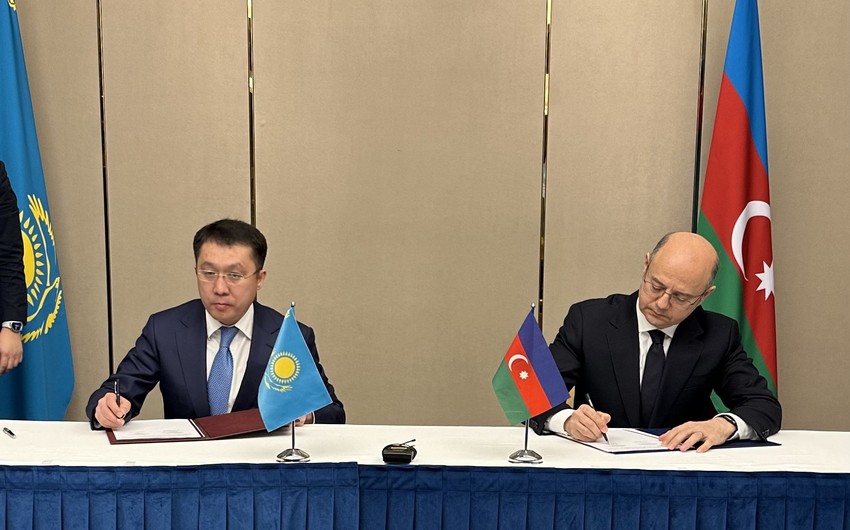 Азербайджан и Казахстан подписали итоговый протокол 20-го заседания межправкомиссии