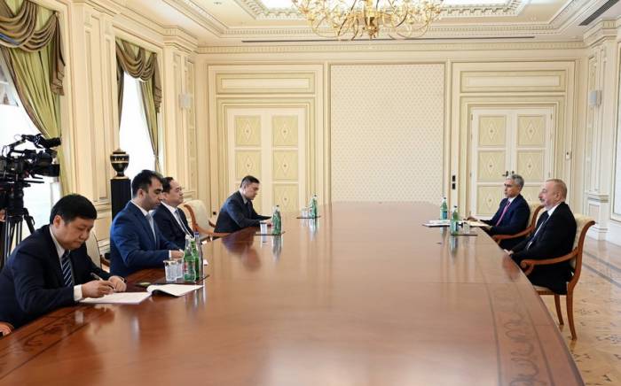 Президент Ильхам Алиев принял председателя Китайского народного общества дружбы с заграницей -ФОТО -ОБНОВЛЕНО
