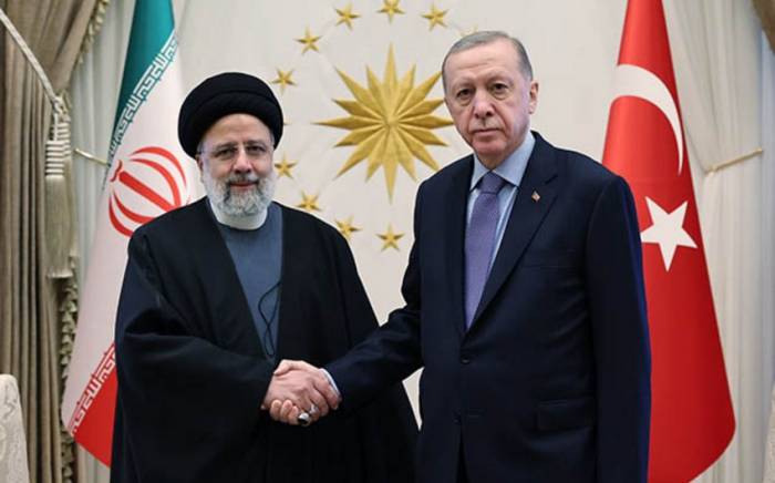Президенты Турции и Ирана обсудили региональные вопросы
