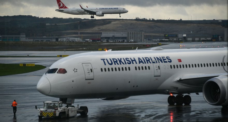 Самолет Turkish Airlines экстренно сел в Румынии из-за сообщения о бомбе