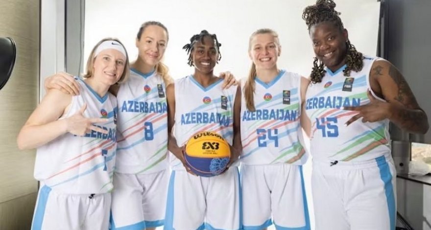 Сборная Азербайджана вышла в полуфинал олимпийского квалификационного турнира