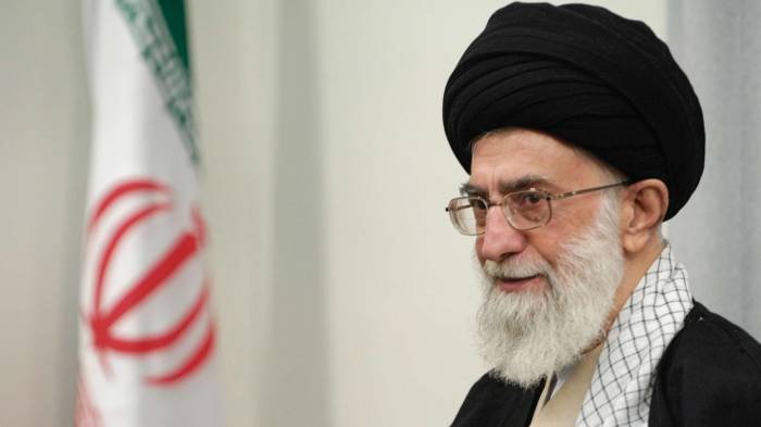 Аятолла Хаменеи похвастался атакой на Израиль
