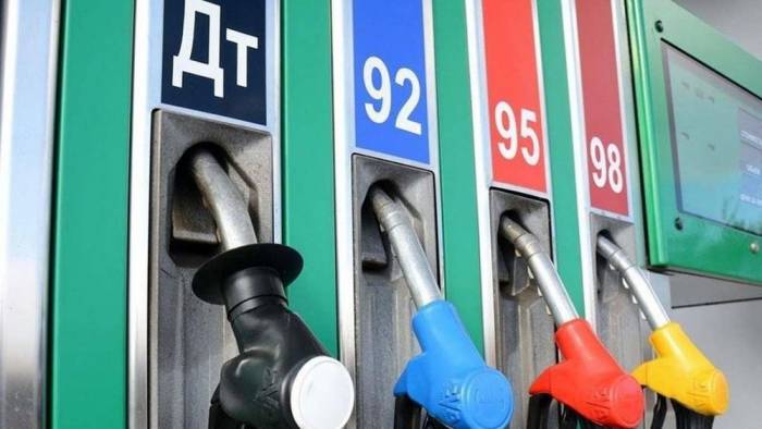 Минэнерго Казахстана намерено поднять цены на бензин и дизтопливо для иностранцев

