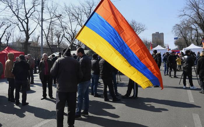 В Ереване проходит акция протеста с требованием освободить политзаключенных
