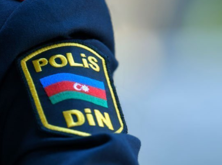 В Баку сотрудник полиции погиб в результате неосторожного обращения с оружием - ВИДЕО
