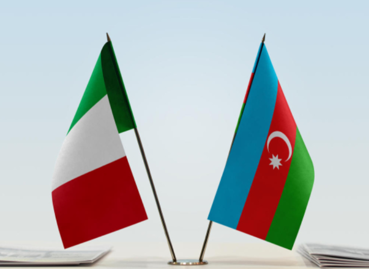Алиев: Италия на втором месте после Турции в Карабахе