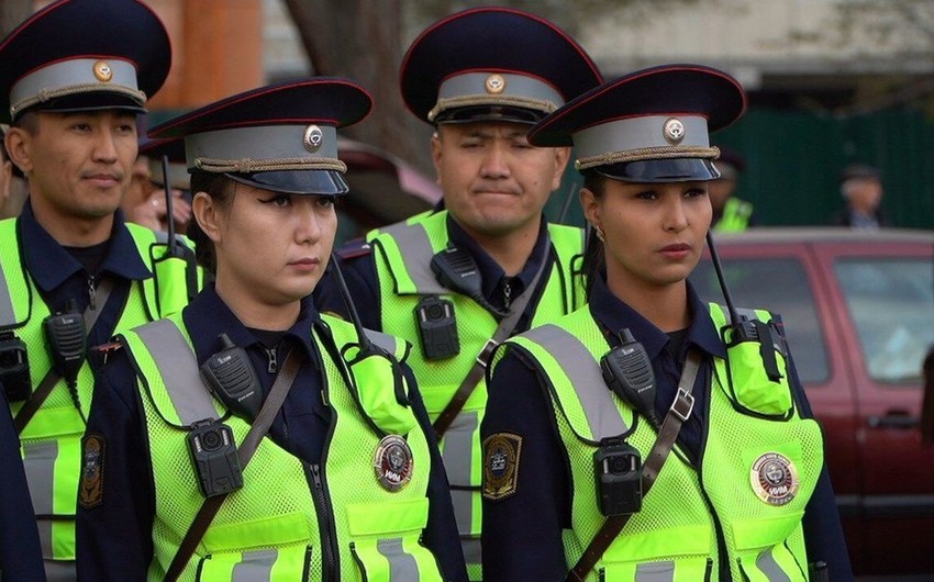 Кыргызстан передал Азербайджану задержанных ранее пять членов преступной группы