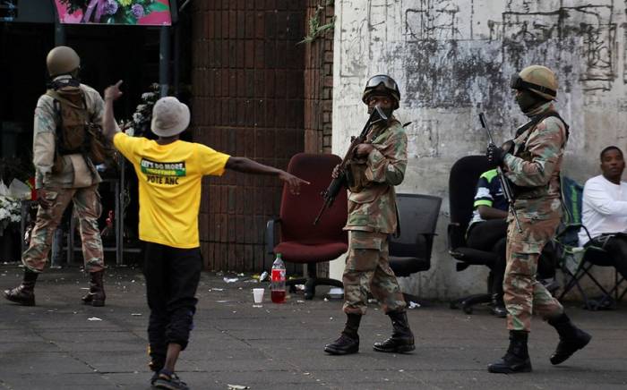В ЮАР арестовали 58 человек за преступления во время выборов

