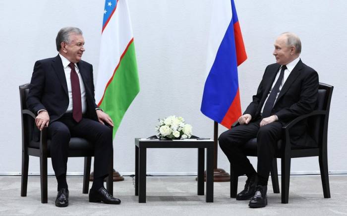 Президенты РФ и Узбекистана обсудили предстоящий визит Путина в Ташкент

