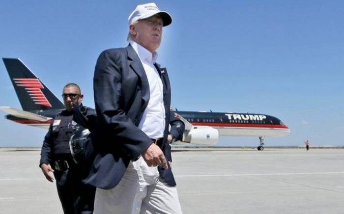 Reuters: Самолет Трампа столкнулся с другим бортом в аэропорту Флориды
