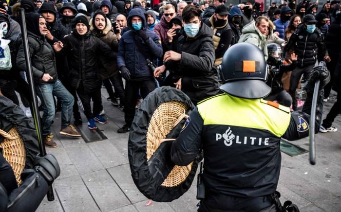 Полиция Нидерландов задержала 125 человек при разгоне пропалестинской демонстрации
