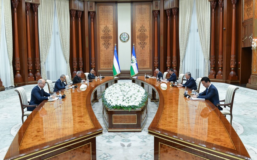 Джаббаров и Мирзиёев обсудили углубление азербайджано-узбекских отношений