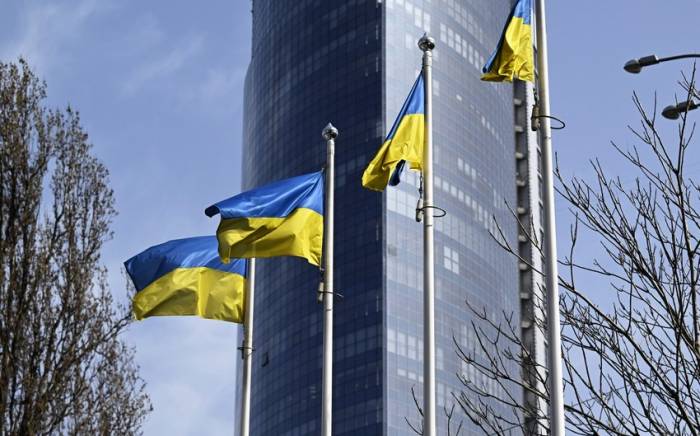 СМИ: Украина может столкнуться с угрозой дефолта
