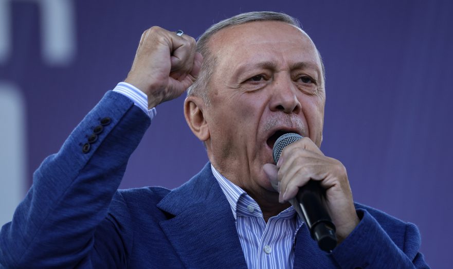 Эрдоган сообщил о необходимости принятия новой конституции Турции