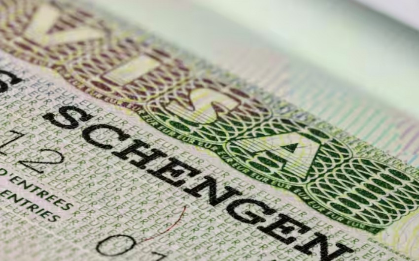 Стоимость шенгенской визы для граждан Азербайджана не изменится
