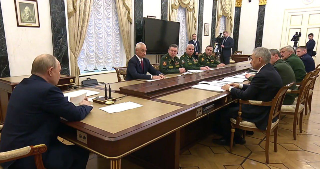 Путин объяснил отстранение Шойгу от должности министра обороны