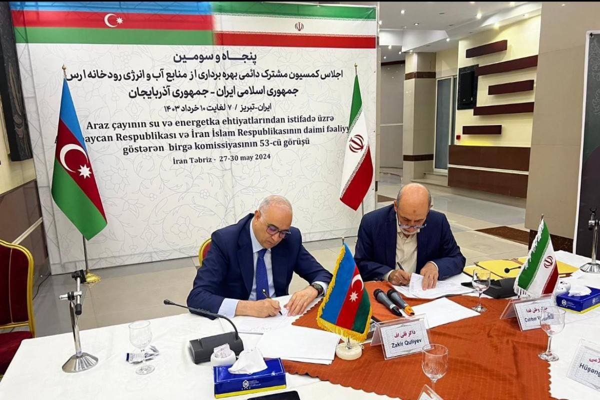 Азербайджан и Иран поделили Араз 