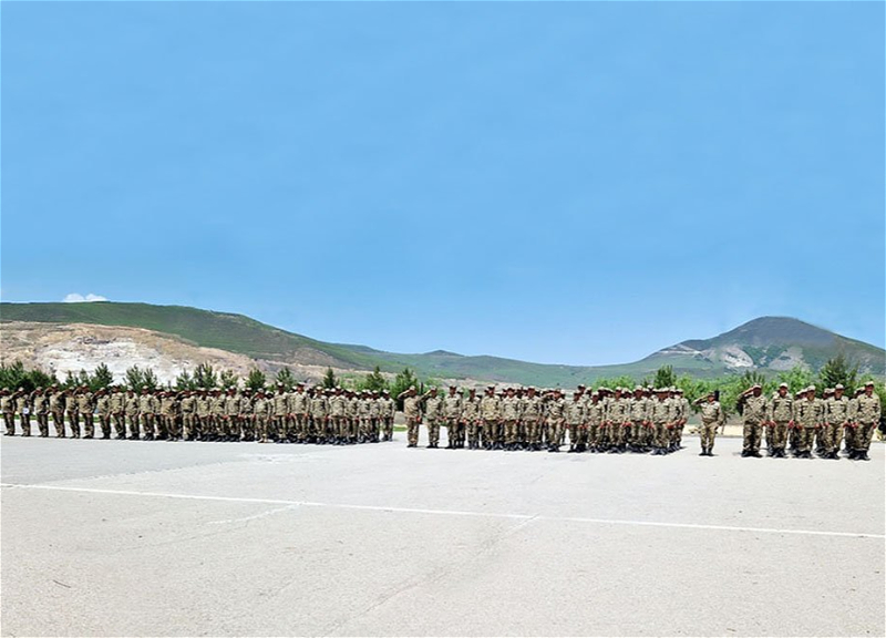 В Азербайджане начались очередные учебные сборы с военнообязанными