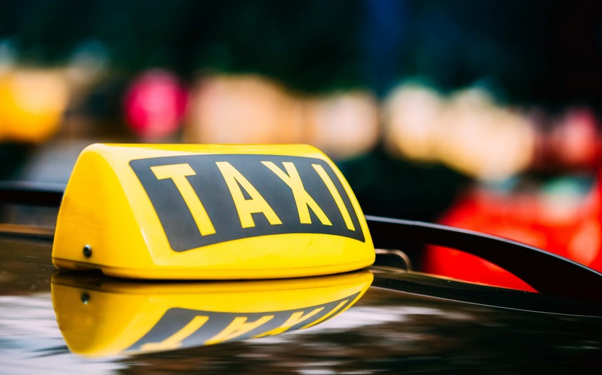 В Азербайджане более 7 тыс. водителей получили разрешение на деятельность такси 