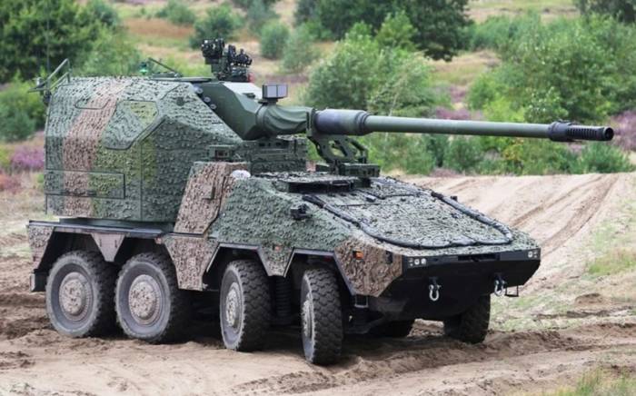 Украина подписала контракт с концерном KNDS на поставку 54 колесных гаубиц
