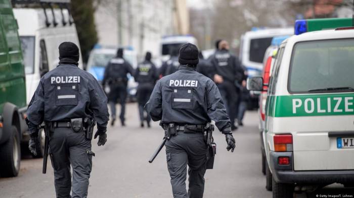 В Германии задержали трех человек по подозрению в шпионаже
