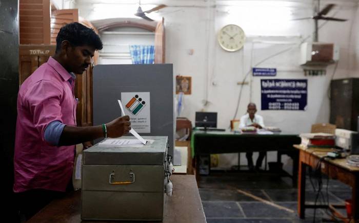 На выборах в Индии проголосовало рекордные 642 млн человек
