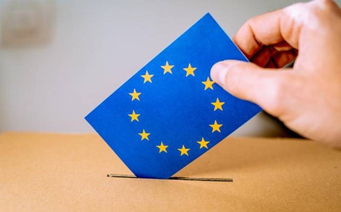 В странах ЕС начинаются выборы в Европарламент
