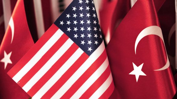 Турция жестко предупредила США