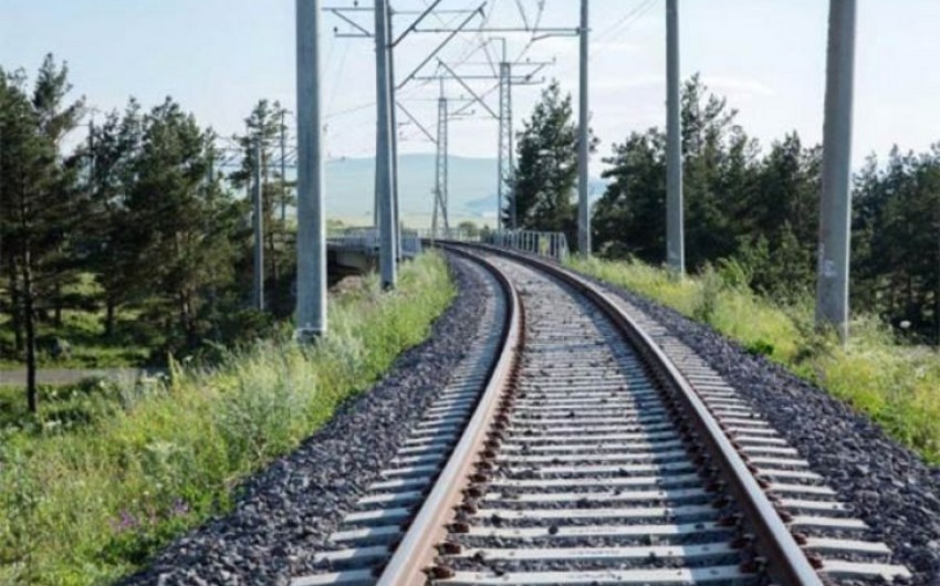 Азербайджан рассматривает возможность покупки железнодорожного терминала в Китае