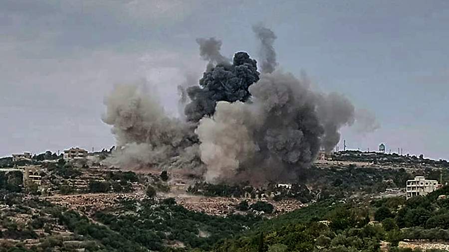 Израиль атаковал военные объекты в Ливане