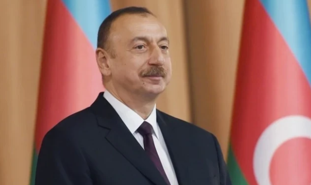 Президент Ильхам Алиев прибыл с официальным визитом в Республику Египет