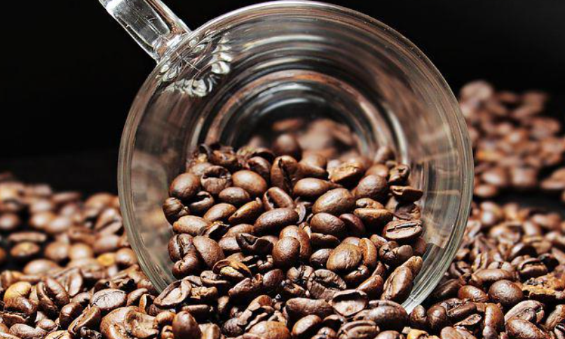 Bloomberg: Мировые цены на кофе взлетели на 40%