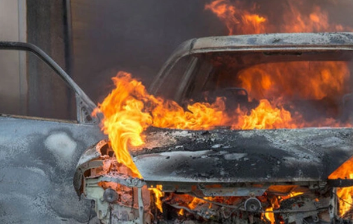 В Геранбойском районе взорвался топливный бак автомобиля: есть пострадавший