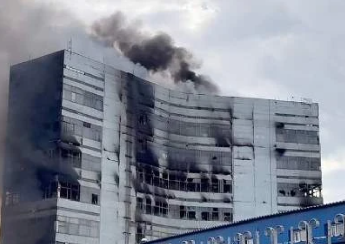Пожар в офисном здании в Подмосковье: погибли девять человек