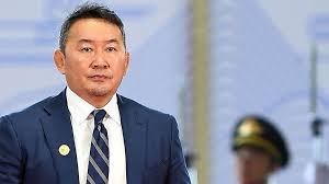 Президент Монголии прибыл на саммит ШОС в Астану
