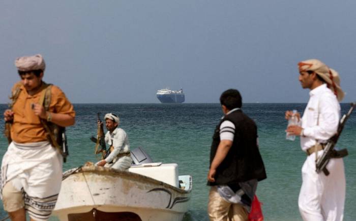 Хуситы атаковали более 160 судов в Красном и Аравийском морях
