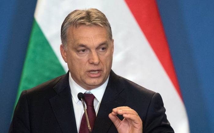 Премьер Венгрии прибыл в Киев
