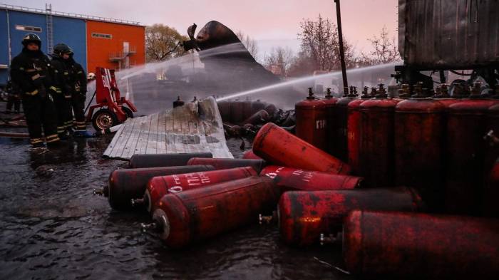 В Чечне на стройке взорвались газовые баллоны, погибли пять человек
