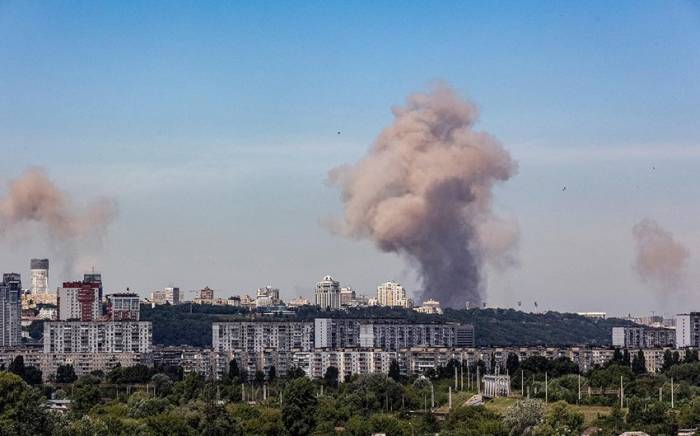 В Киеве объявлен день траура по погибшим из-за атак ВС РФ
