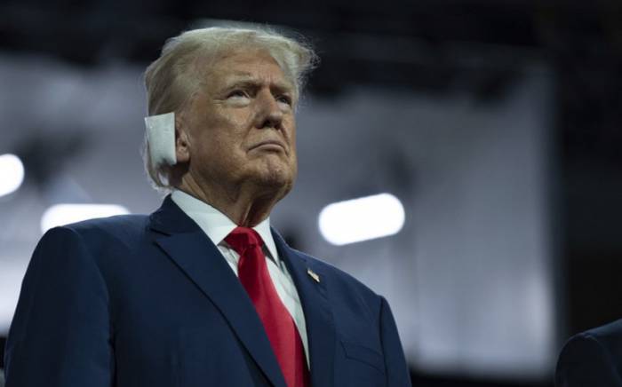 В Конгрессе США одобрили проведение расследования покушения на Трампа
