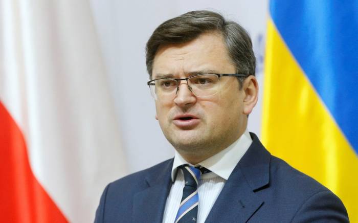 Кулеба заявил о невозможности склонить Украину к переговорам
