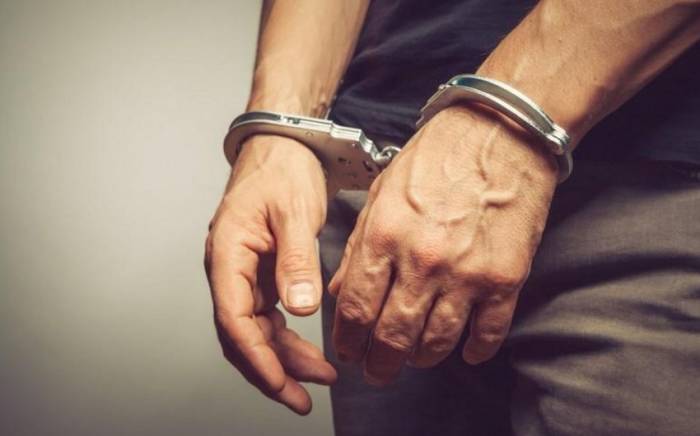 В Баку задержан подозреваемый в оказании сопротивления полиции с применением ножа
