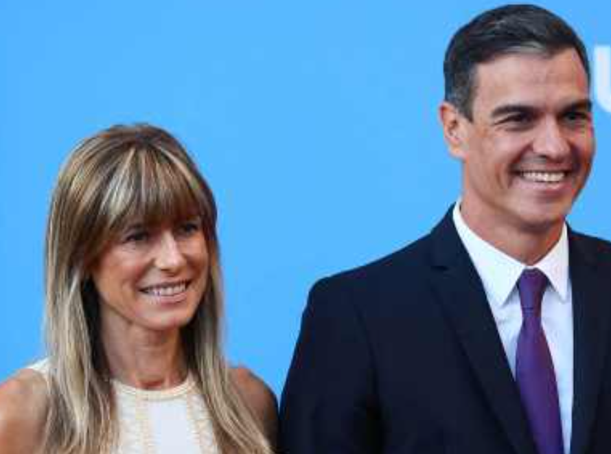 Суд Испании не разрешил премьеру дать показания по делу супруги в письменном виде