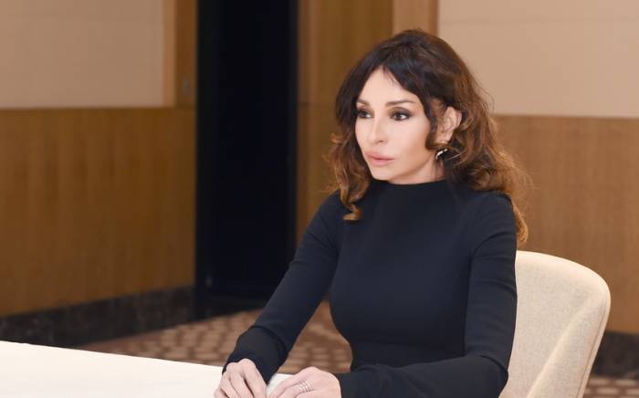 Пакистанская пресса написала о гуманитарных проектах, реализуемых под руководством Мехрибан Алиевой
