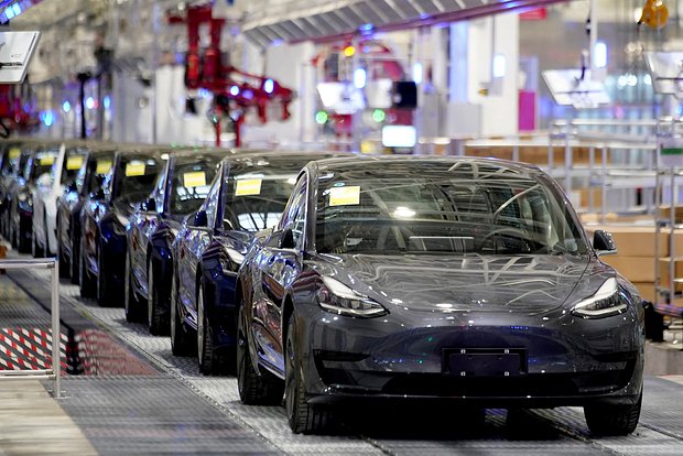 В Европе определились с пошлинами на поставки произведенных в Китае Tesla