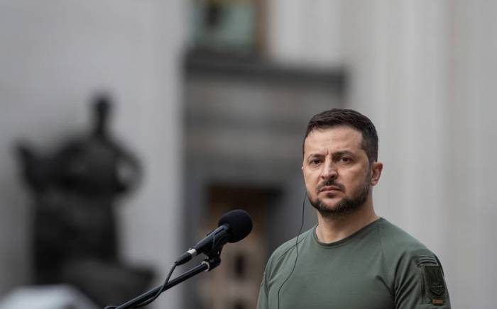 Зеленский прокомментировал отставки ряда министров
