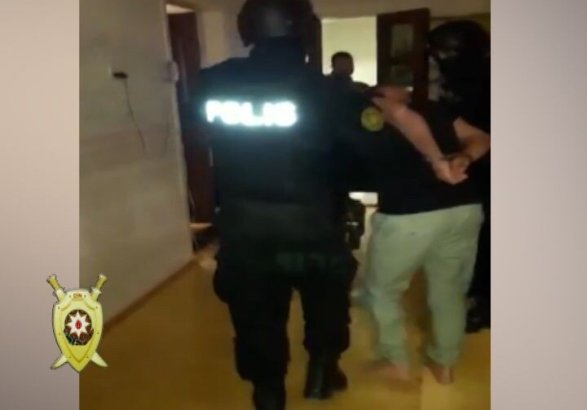 В Баку вооруженный инцидент: наркоторговец оказал полицейским сопротивление