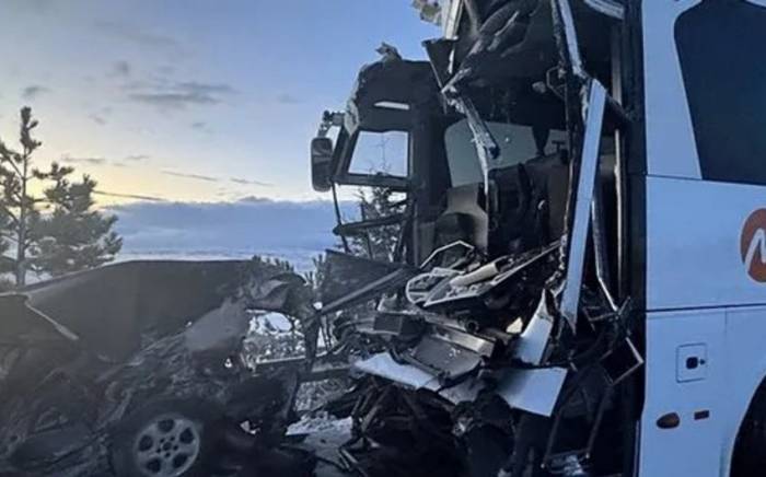 Не менее 30 человек пострадали в серьезном ДТП на западе Турции

